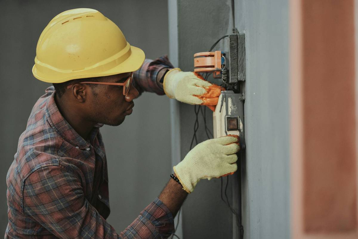 How to Replace Wall Sconce Lighting: 7 Proven Steps to Avoid Costly Mistakes
